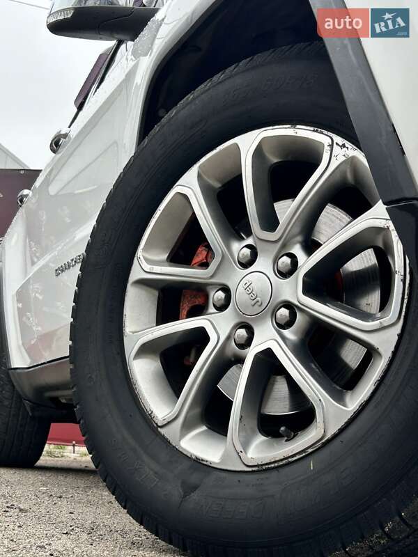 Внедорожник / Кроссовер Jeep Grand Cherokee 2015 в Сумах фото 6 Внедорожник / Кроссовер Jeep Grand Cherokee 2015 в Сумах