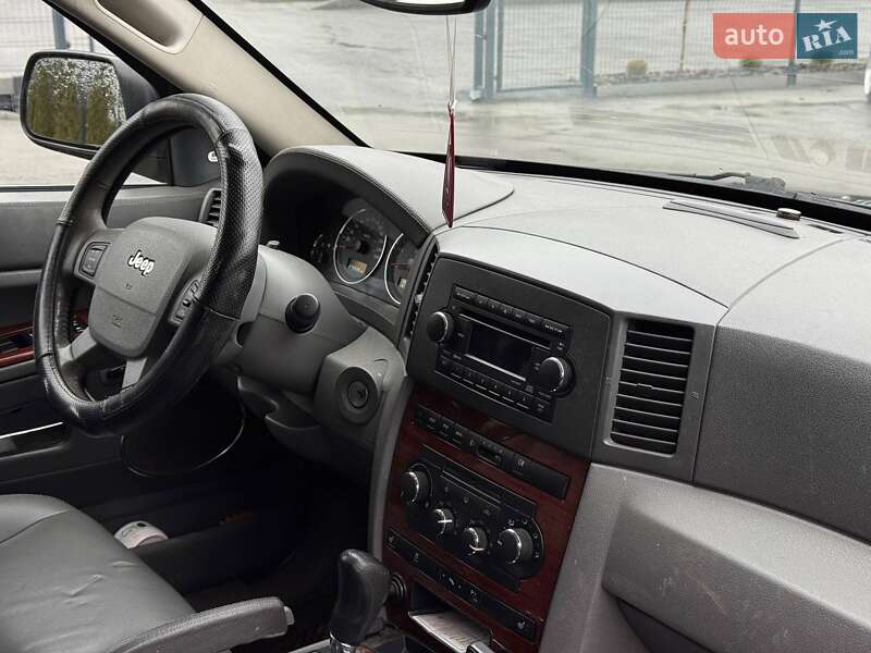 Внедорожник / Кроссовер Jeep Grand Cherokee 2007 в Каменец-Подольском