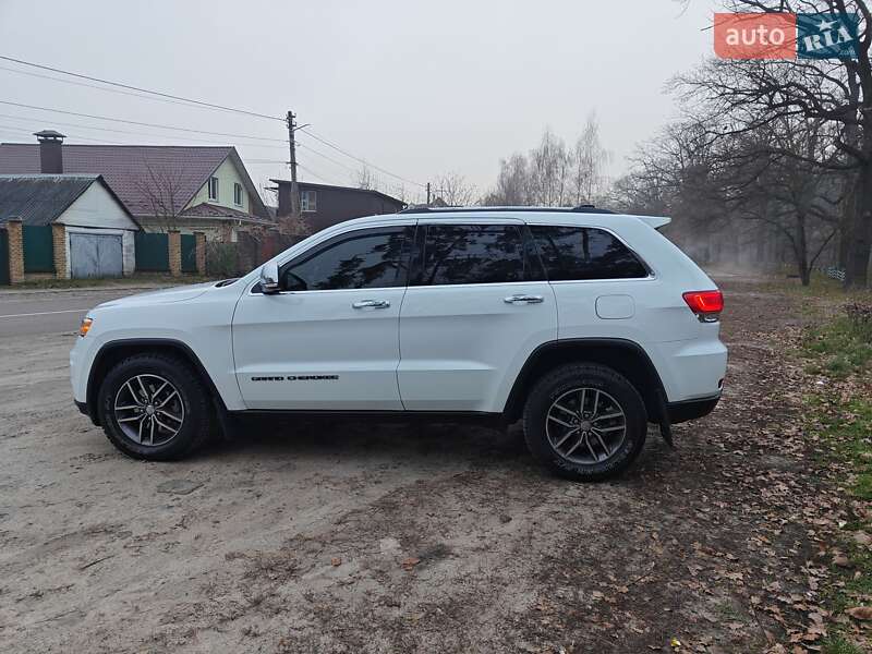 Внедорожник / Кроссовер Jeep Grand Cherokee 2018 в Киеве
