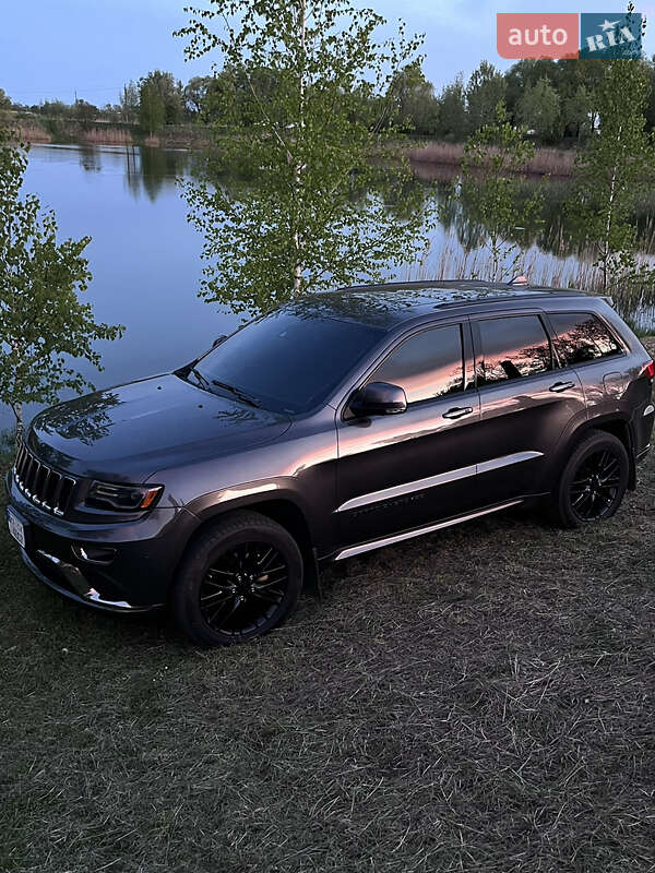 Внедорожник / Кроссовер Jeep Grand Cherokee 2016 в Березане