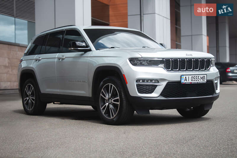 Внедорожник / Кроссовер Jeep Grand Cherokee 2022 в Киеве