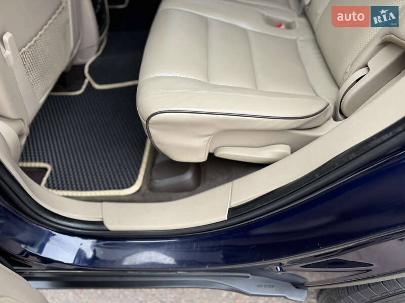 Внедорожник / Кроссовер Jeep Grand Cherokee 2012 в Киеве фото 32 Внедорожник / Кроссовер Jeep Grand Cherokee 2012 в Киеве