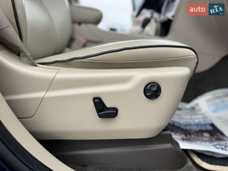 Внедорожник / Кроссовер Jeep Grand Cherokee 2012 в Киеве фото 49 Внедорожник / Кроссовер Jeep Grand Cherokee 2012 в Киеве