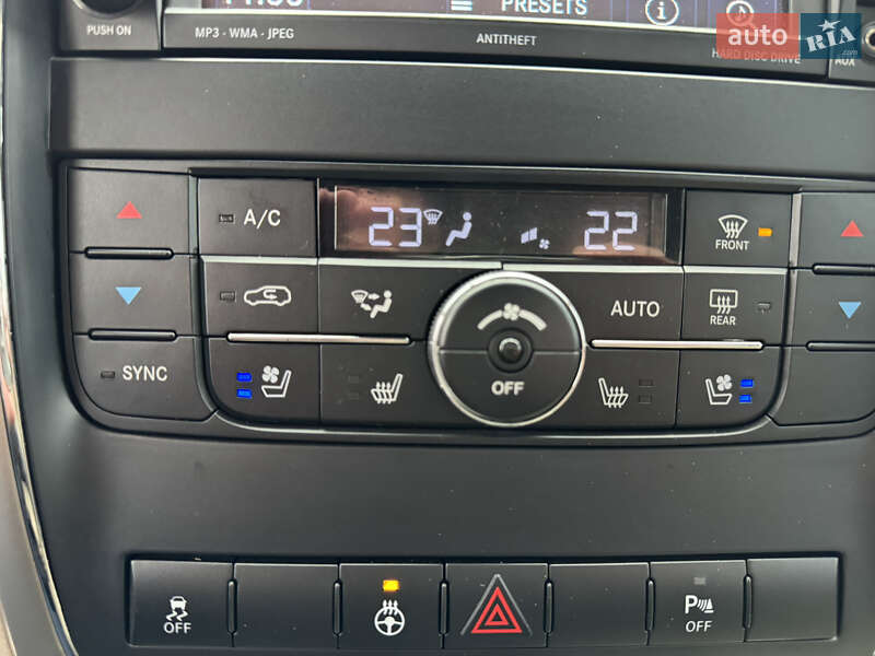 Внедорожник / Кроссовер Jeep Grand Cherokee 2012 в Киеве фото 82 Внедорожник / Кроссовер Jeep Grand Cherokee 2012 в Киеве