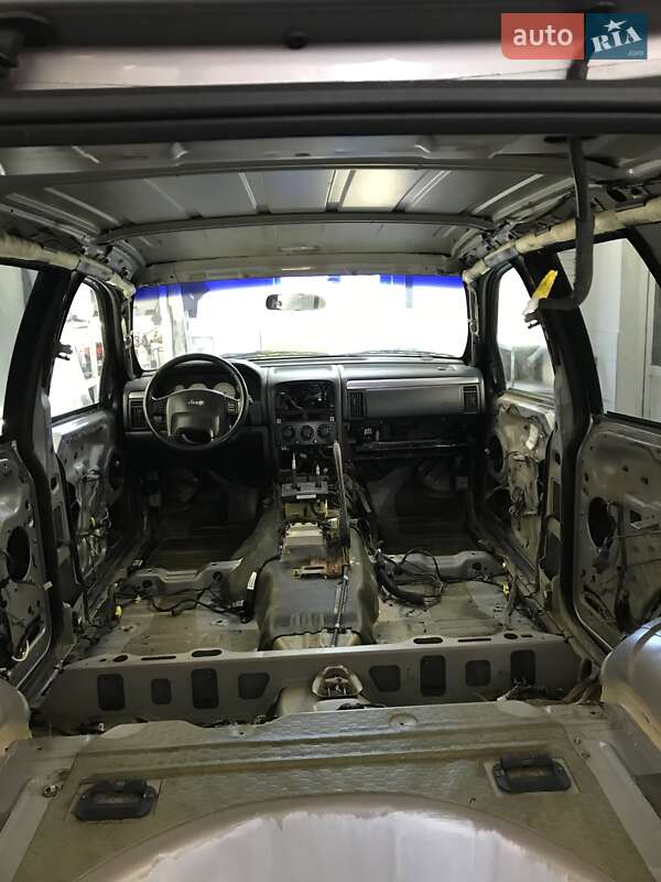 Позашляховик / Кросовер Jeep Grand Cherokee 2002 в Бершаді