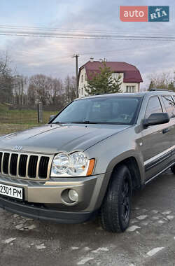 Внедорожник / Кроссовер Jeep Grand Cherokee 2005 в Львове