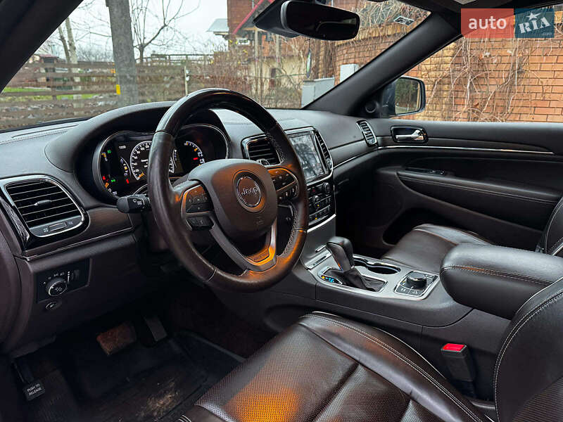 Внедорожник / Кроссовер Jeep Grand Cherokee 2018 в Киеве фото 18 Внедорожник / Кроссовер Jeep Grand Cherokee 2018 в Киеве