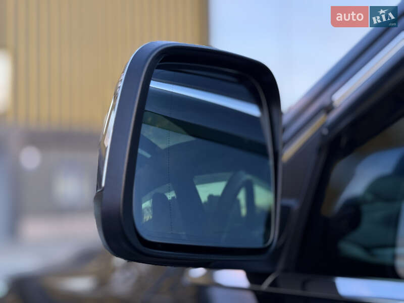 Внедорожник / Кроссовер Jeep Grand Cherokee 2011 в Киеве