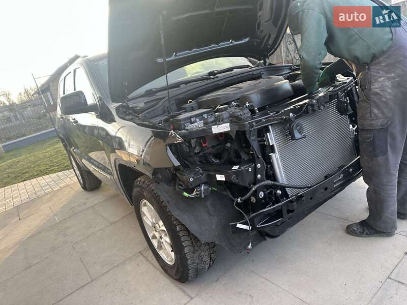 Внедорожник / Кроссовер Jeep Grand Cherokee 2019 в Хмельницком