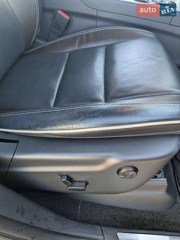 Позашляховик / Кросовер Jeep Grand Cherokee 2015 в Києві фото 27 Позашляховик / Кросовер Jeep Grand Cherokee 2015 в Києві