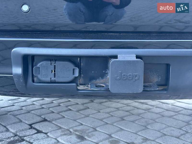 Позашляховик / Кросовер Jeep Grand Cherokee 2018 в Львові фото 17 Позашляховик / Кросовер Jeep Grand Cherokee 2018 в Львові
