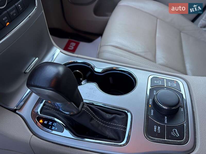 Позашляховик / Кросовер Jeep Grand Cherokee 2018 в Львові фото 31 Позашляховик / Кросовер Jeep Grand Cherokee 2018 в Львові