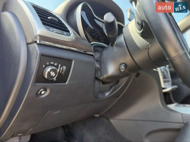 Внедорожник / Кроссовер Jeep Grand Cherokee 2013 в Одессе