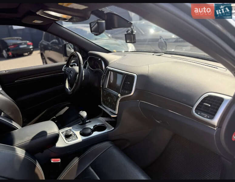 Внедорожник / Кроссовер Jeep Grand Cherokee 2013 в Одессе