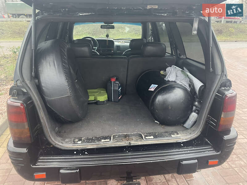 Позашляховик / Кросовер Jeep Grand Cherokee 1997 в Полтаві
