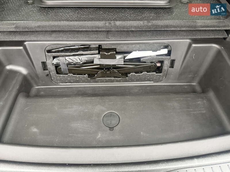 Позашляховик / Кросовер Jeep Grand Cherokee 2021 в Рівному