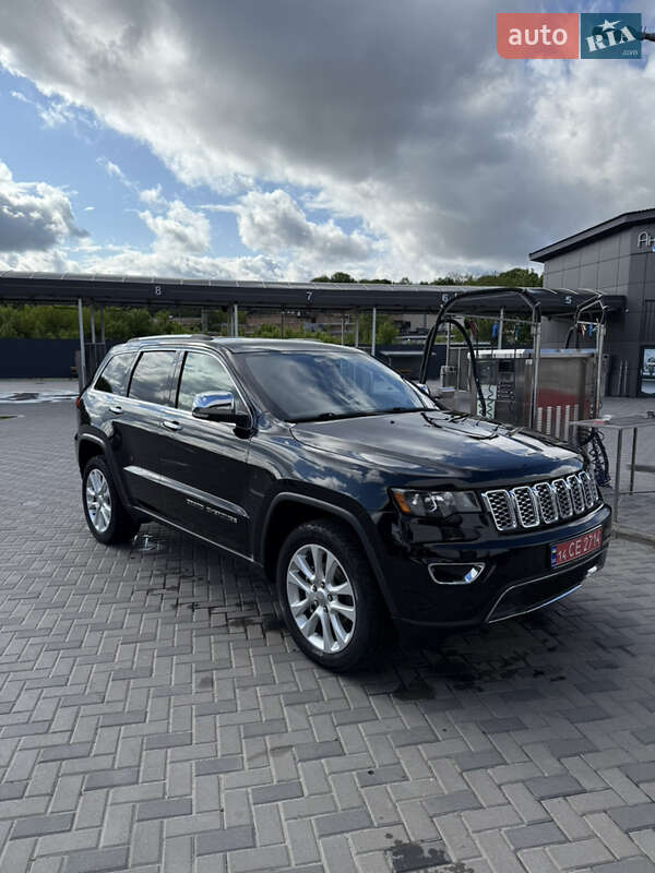 Позашляховик / Кросовер Jeep Grand Cherokee 2017 в Полтаві фото 2 Позашляховик / Кросовер Jeep Grand Cherokee 2017 в Полтаві