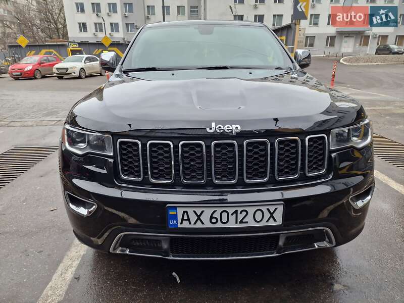 Внедорожник / Кроссовер Jeep Grand Cherokee 2022 в Харькове