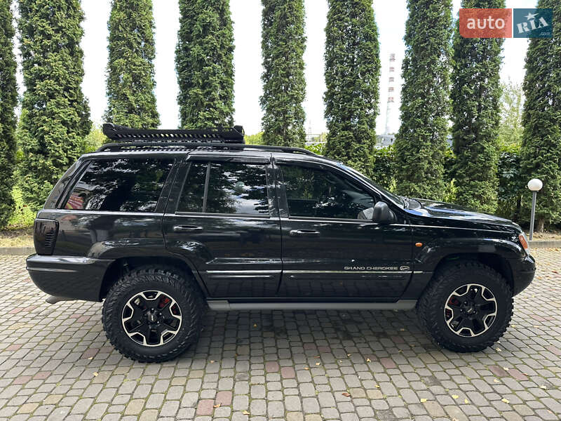 Внедорожник / Кроссовер Jeep Grand Cherokee 2004 в Луцке