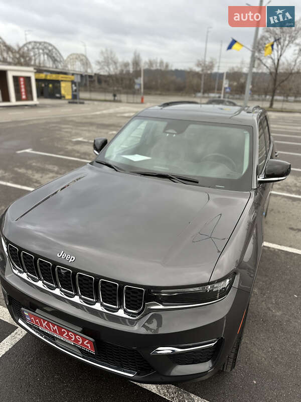 Внедорожник / Кроссовер Jeep Grand Cherokee 2022 в Киеве