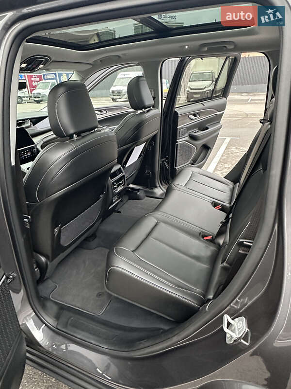 Внедорожник / Кроссовер Jeep Grand Cherokee 2022 в Киеве