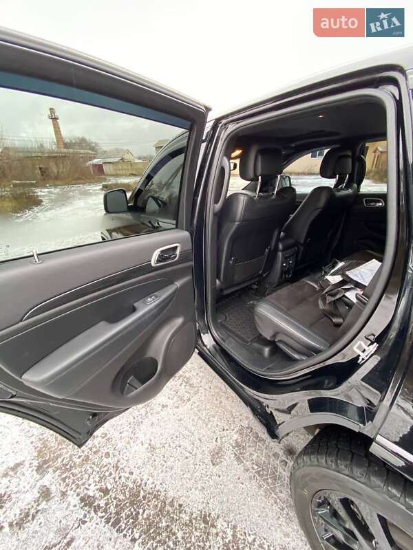 Внедорожник / Кроссовер Jeep Grand Cherokee 2020 в Глухове