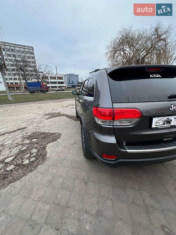 Внедорожник / Кроссовер Jeep Grand Cherokee 2018 в Черкассах