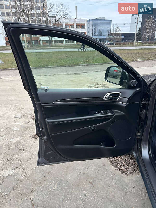 Внедорожник / Кроссовер Jeep Grand Cherokee 2018 в Черкассах