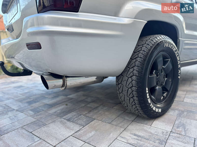 Позашляховик / Кросовер Jeep Grand Cherokee 2004 в Мукачевому фото 14 Позашляховик / Кросовер Jeep Grand Cherokee 2004 в Мукачевому