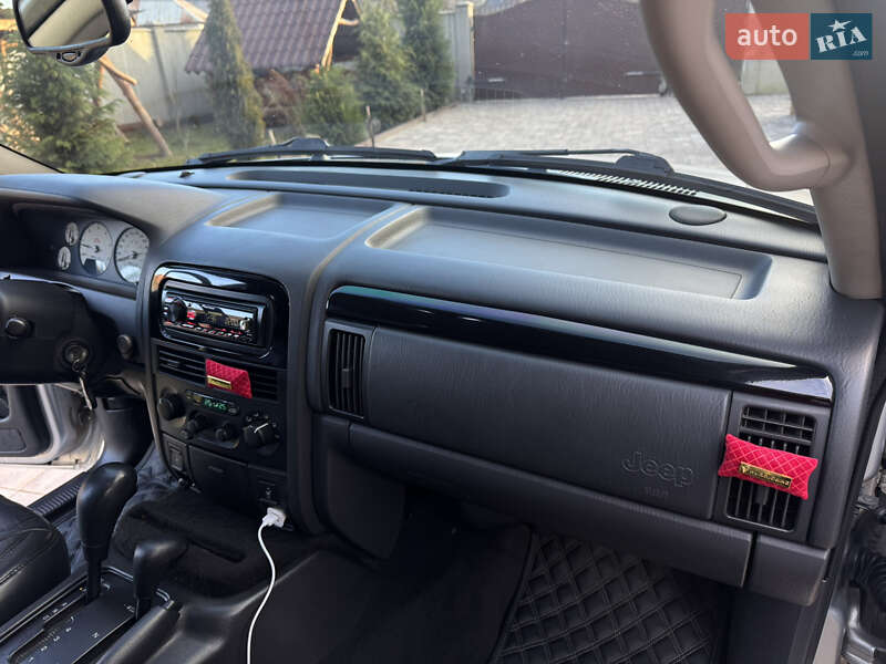 Позашляховик / Кросовер Jeep Grand Cherokee 2004 в Мукачевому фото 46 Позашляховик / Кросовер Jeep Grand Cherokee 2004 в Мукачевому
