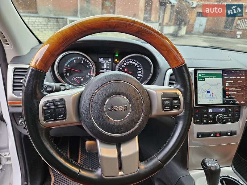 Внедорожник / Кроссовер Jeep Grand Cherokee 2012 в Киеве