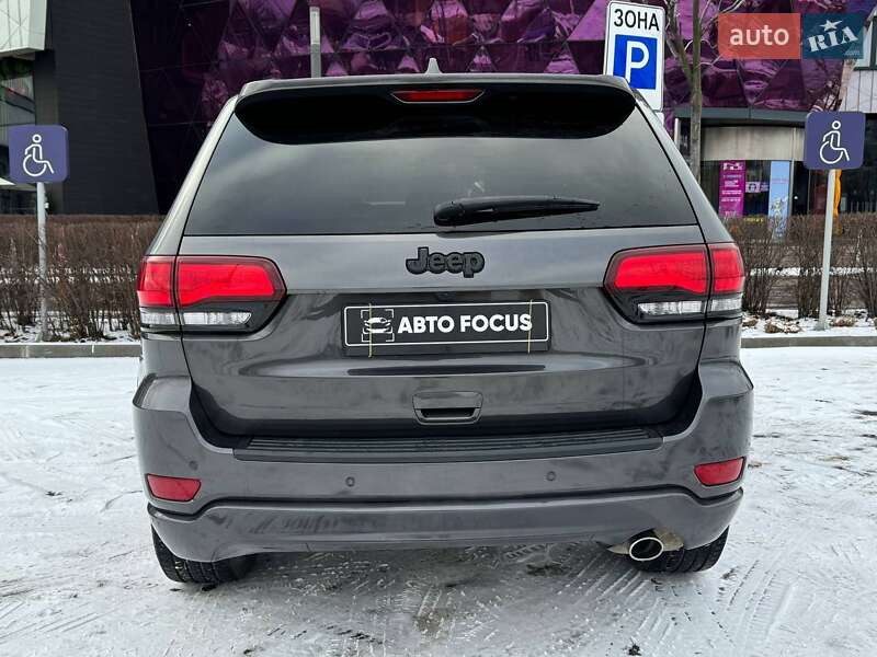 Внедорожник / Кроссовер Jeep Grand Cherokee 2021 в Киеве