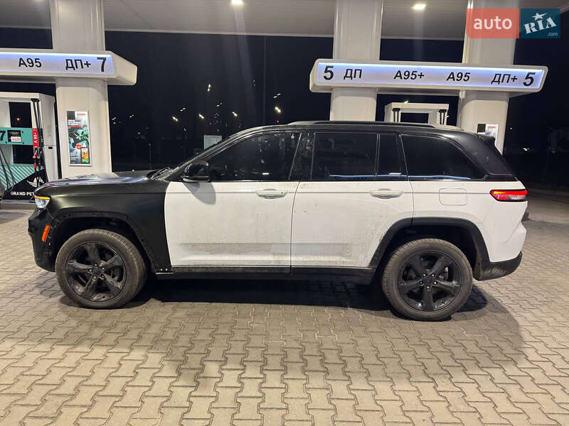 Jeep Grand Cherokee 2022