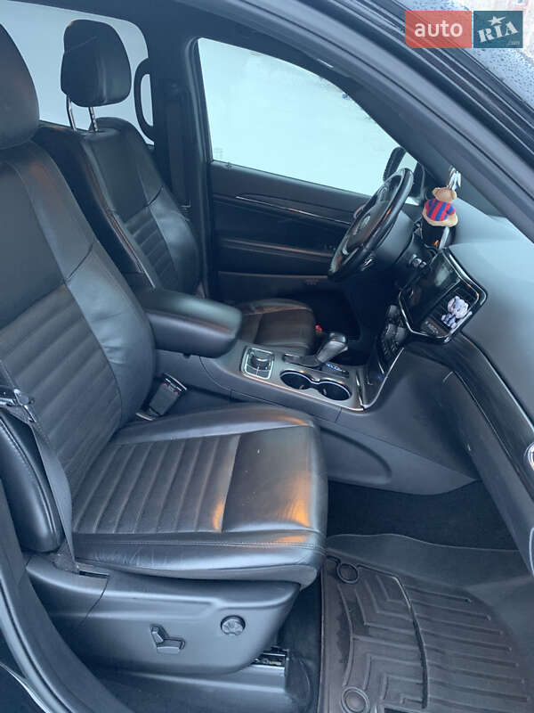 Внедорожник / Кроссовер Jeep Grand Cherokee 2019 в Краматорске фото 13 Внедорожник / Кроссовер Jeep Grand Cherokee 2019 в Краматорске
