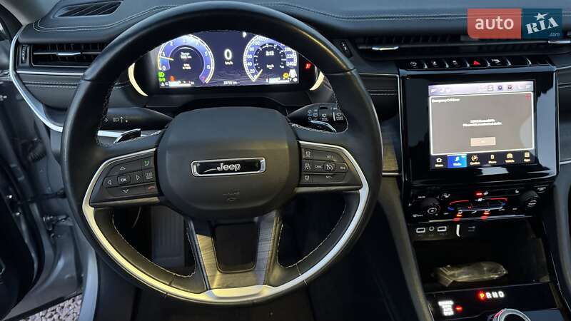 Внедорожник / Кроссовер Jeep Grand Cherokee 2022 в Киеве