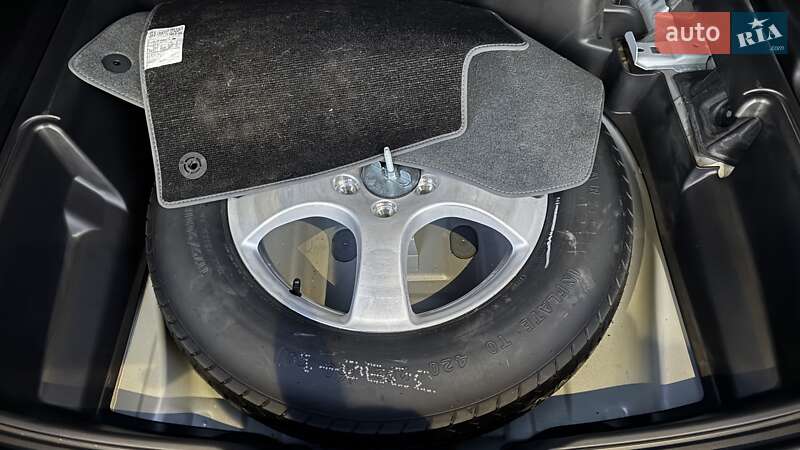 Внедорожник / Кроссовер Jeep Grand Cherokee 2022 в Киеве