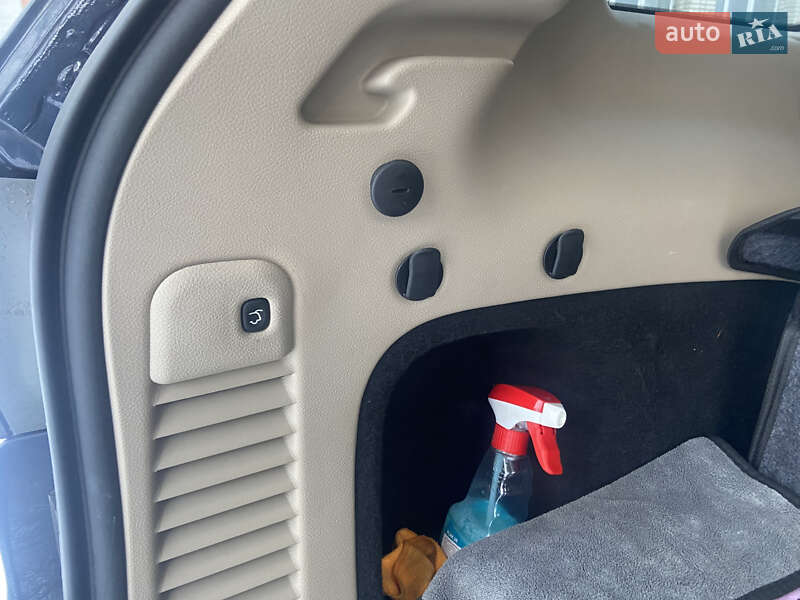 Позашляховик / Кросовер Jeep Grand Cherokee 2019 в Львові фото 20 Позашляховик / Кросовер Jeep Grand Cherokee 2019 в Львові