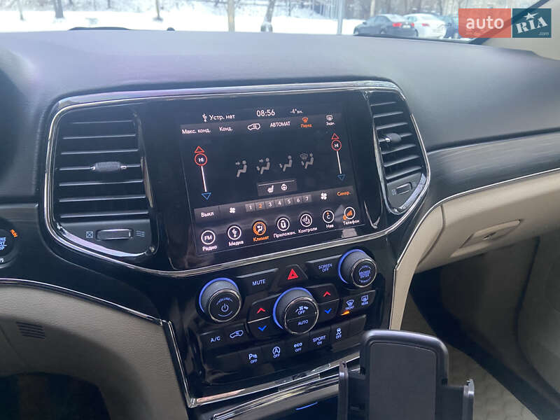 Позашляховик / Кросовер Jeep Grand Cherokee 2019 в Львові фото 31 Позашляховик / Кросовер Jeep Grand Cherokee 2019 в Львові