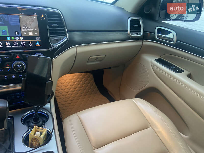 Позашляховик / Кросовер Jeep Grand Cherokee 2019 в Львові фото 36 Позашляховик / Кросовер Jeep Grand Cherokee 2019 в Львові