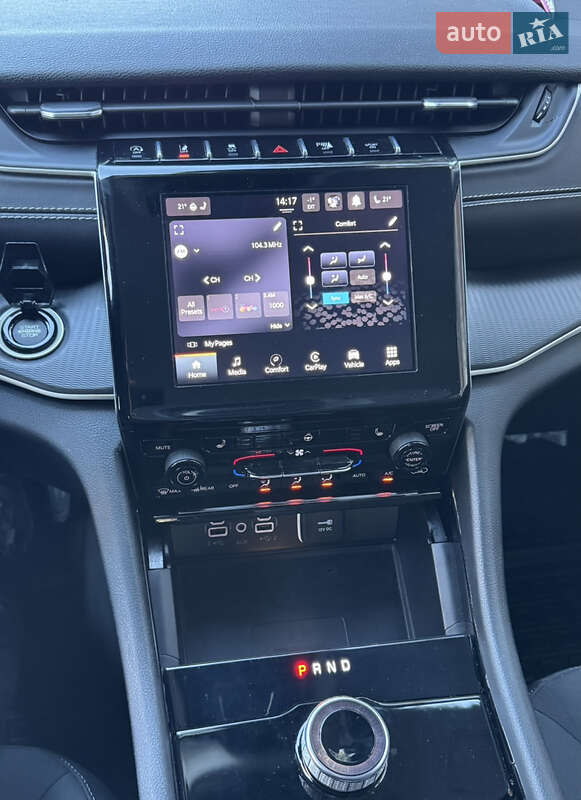 Внедорожник / Кроссовер Jeep Grand Cherokee 2023 в Львове