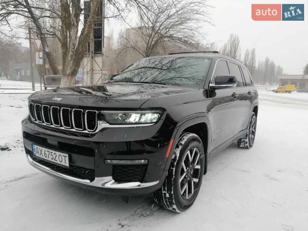 2022 Jeep Grand Cherokee - мініатюра 26