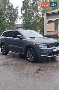Внедорожник / Кроссовер Jeep Grand Cherokee 2019 в Киеве