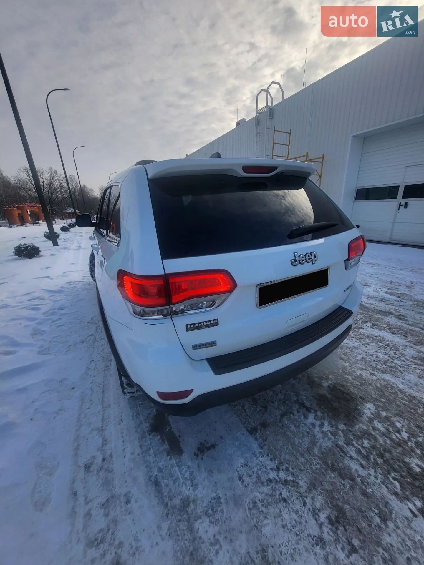 2015 Jeep Grand Cherokee - мініатюра 9