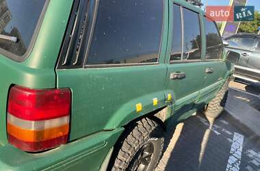 Позашляховик / Кросовер Jeep Grand Cherokee 1995 в Одесі