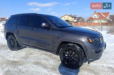 Внедорожник / Кроссовер Jeep Grand Cherokee 2021 в Киеве