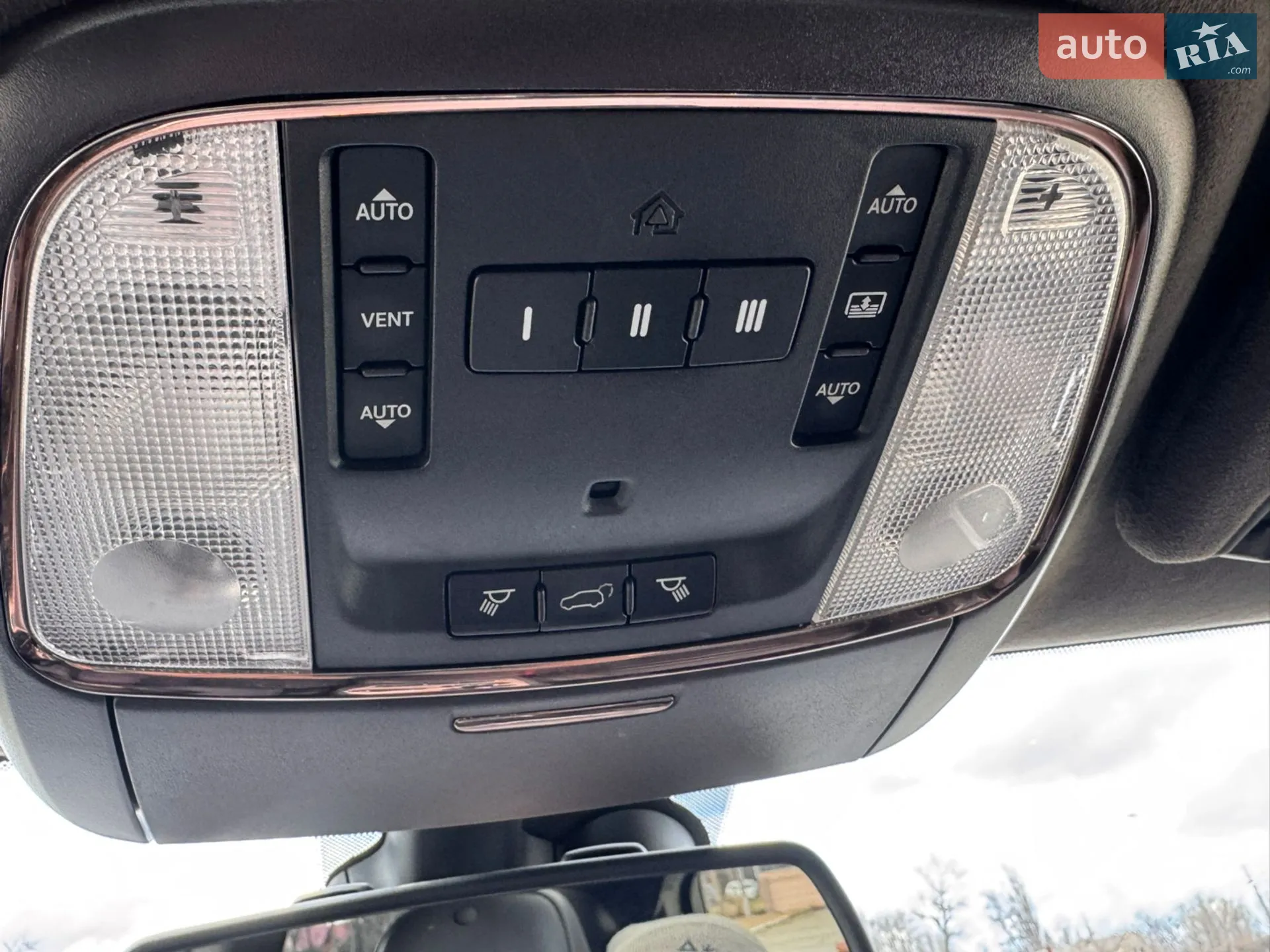 2013 Jeep Grand Cherokee - мініатюра 38