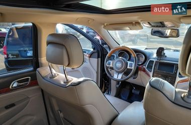 Внедорожник / Кроссовер Jeep Grand Cherokee 2011 в Киеве