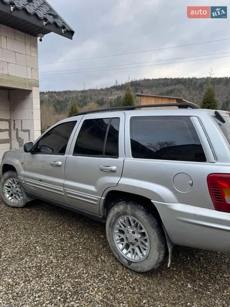 Jeep Grand Cherokee 2002