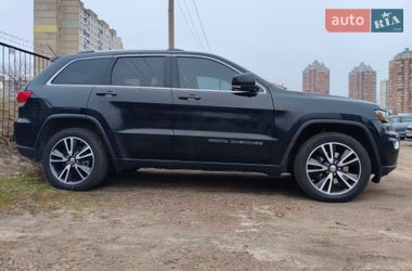 Позашляховик / Кросовер Jeep Grand Cherokee 2018 в Києві