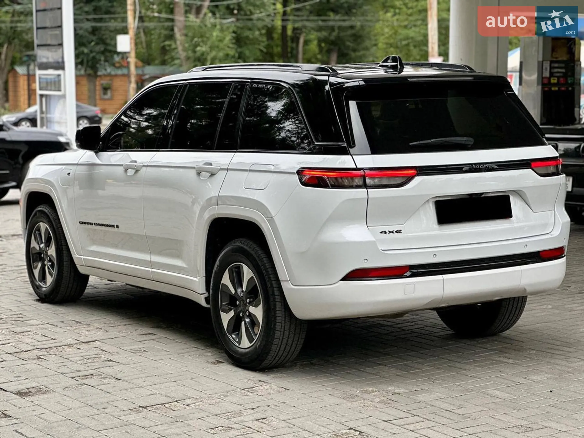2023 Jeep Grand Cherokee - мініатюра 6